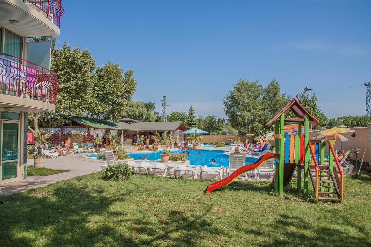 Hotel Kristel Park Kranevo Exterior photo