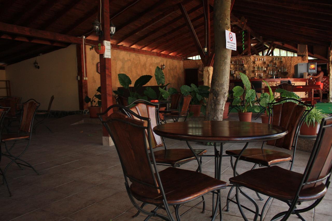 Hotel Kristel Park Kranevo Exterior photo