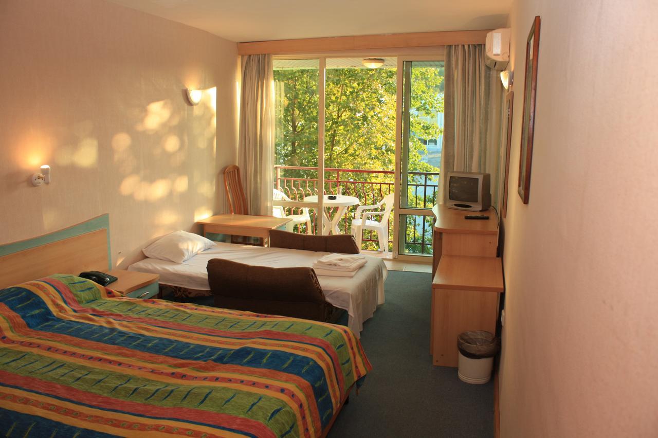 Hotel Kristel Park Kranevo Exterior photo
