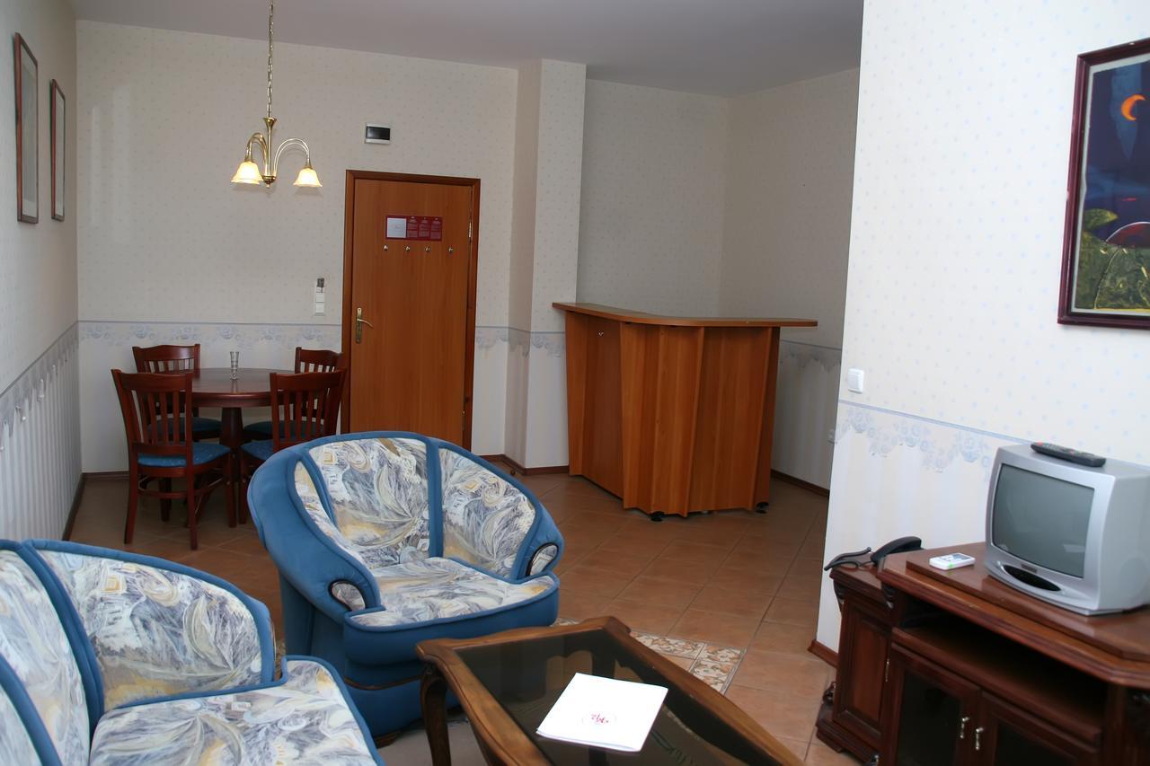 Hotel Kristel Park Kranevo Exterior photo